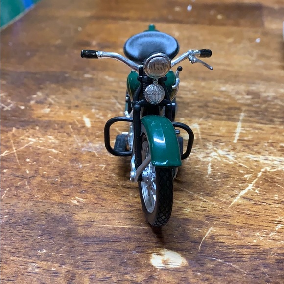 Metal model - Picture 4 of 4